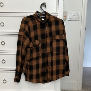 #0399 Black and Orange Flannel Size M Brand VICI